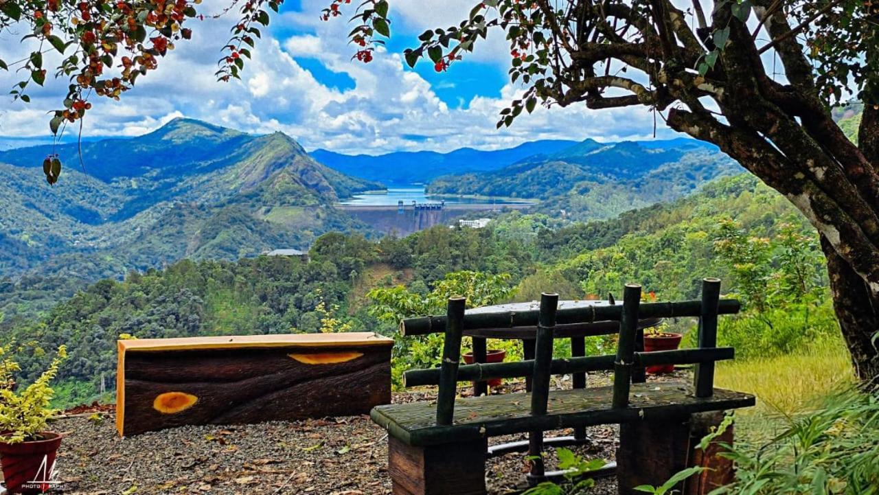 Idukki Dam View Resort Zewnętrze zdjęcie
